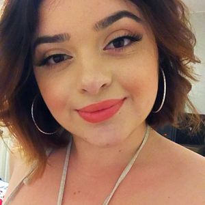 Meet your Posher, Esther